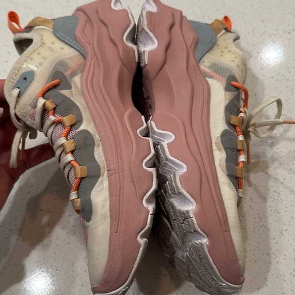 Sorel KINETIC™ BREAKTHRU TECH LACE SNEAKER, Sz 8, Chalk/Eraser Pink - Picture 10 of 11